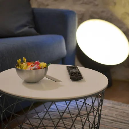 & Tiramola - Old Town ゲストハウス トロギール