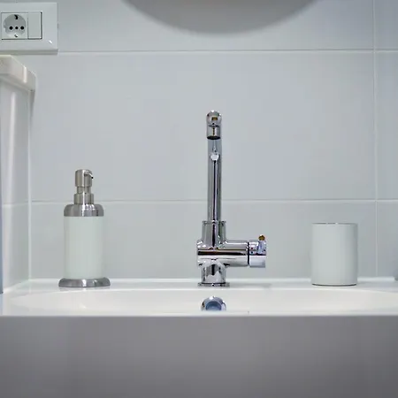 ゲストハウス & Tiramola - Old Town トロギール