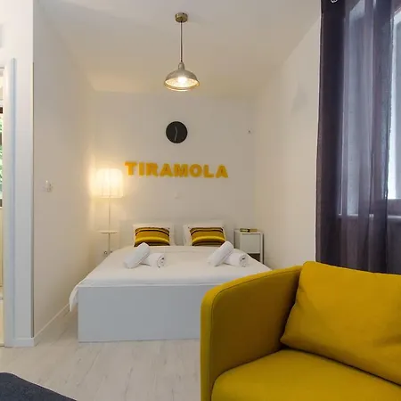 Guest house & Tiramola - Old Town Trogir